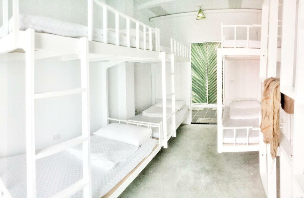 Cong Sen Backpackers Hostel Taitung Ngoại thất bức ảnh